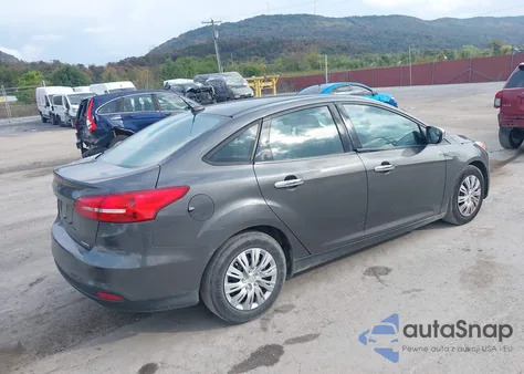 2016 Ford Focus S from USA, damaged, VIN 1FADP3E22GL211580